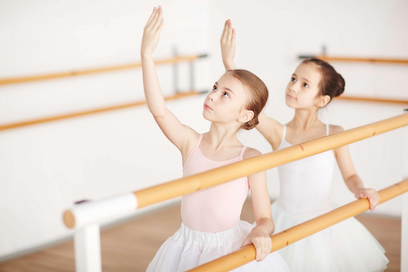 10 Foundational Ballet Moves for Beginners